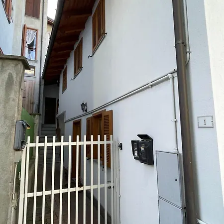 La Maison Vieille *
