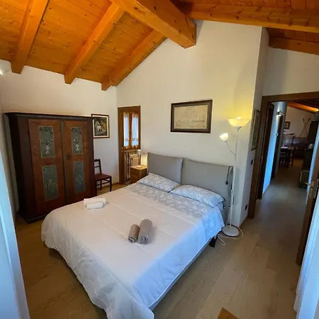 Apartment La Maison Vieille