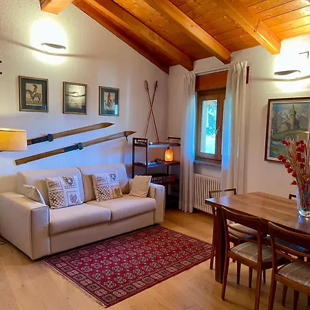 La Maison Vieille Apartment